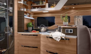 Küchenbereich von einem Wohnmobil